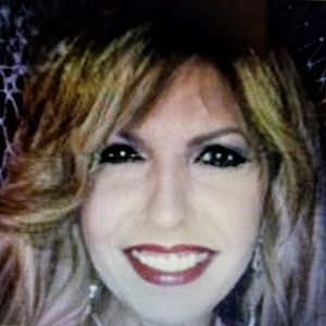 Meet your Posher, Dalia